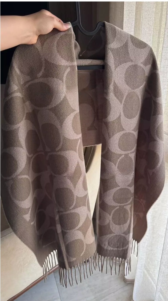 Greyish coach scarf