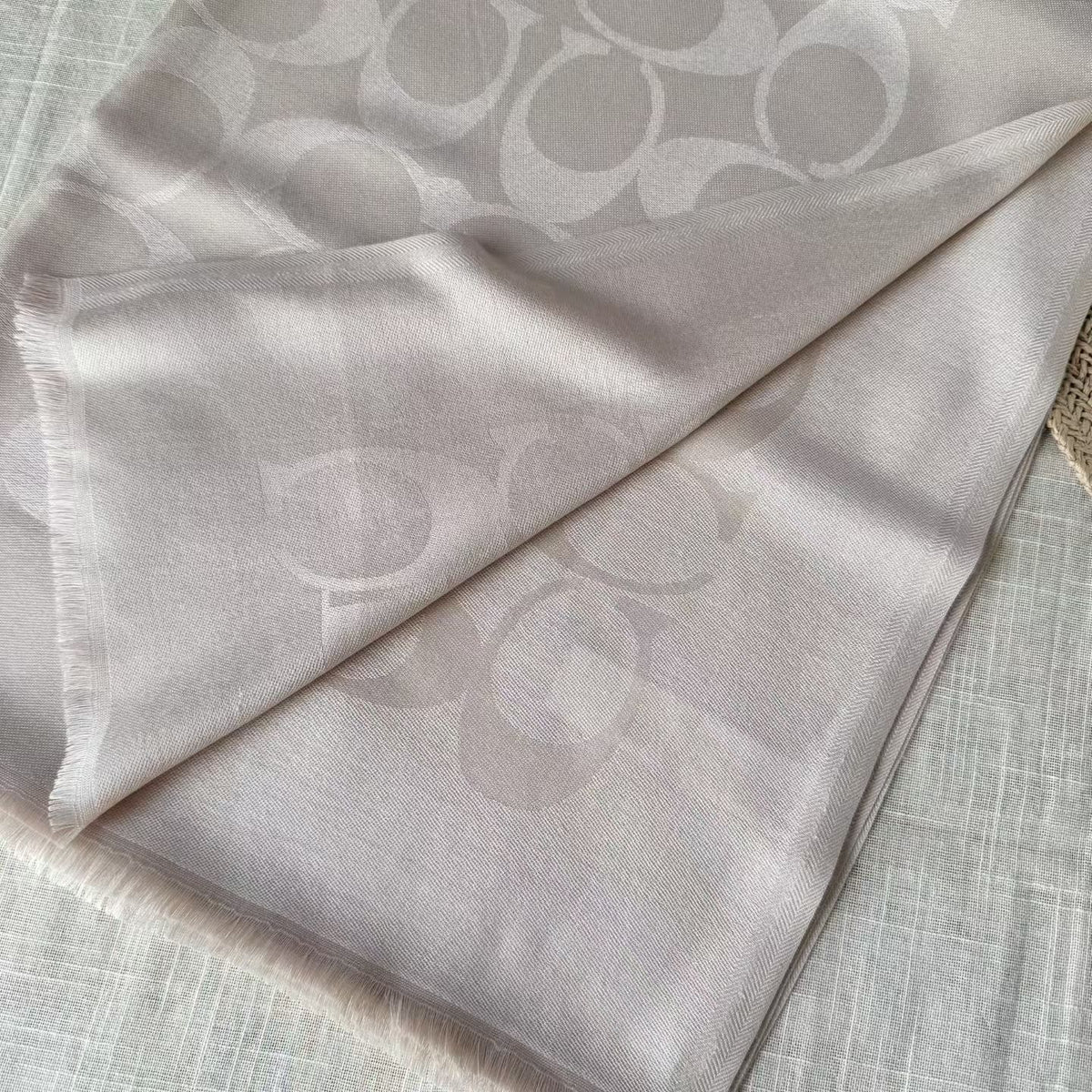 Signature C Oblong Scarf in Lyocell-wool Blend