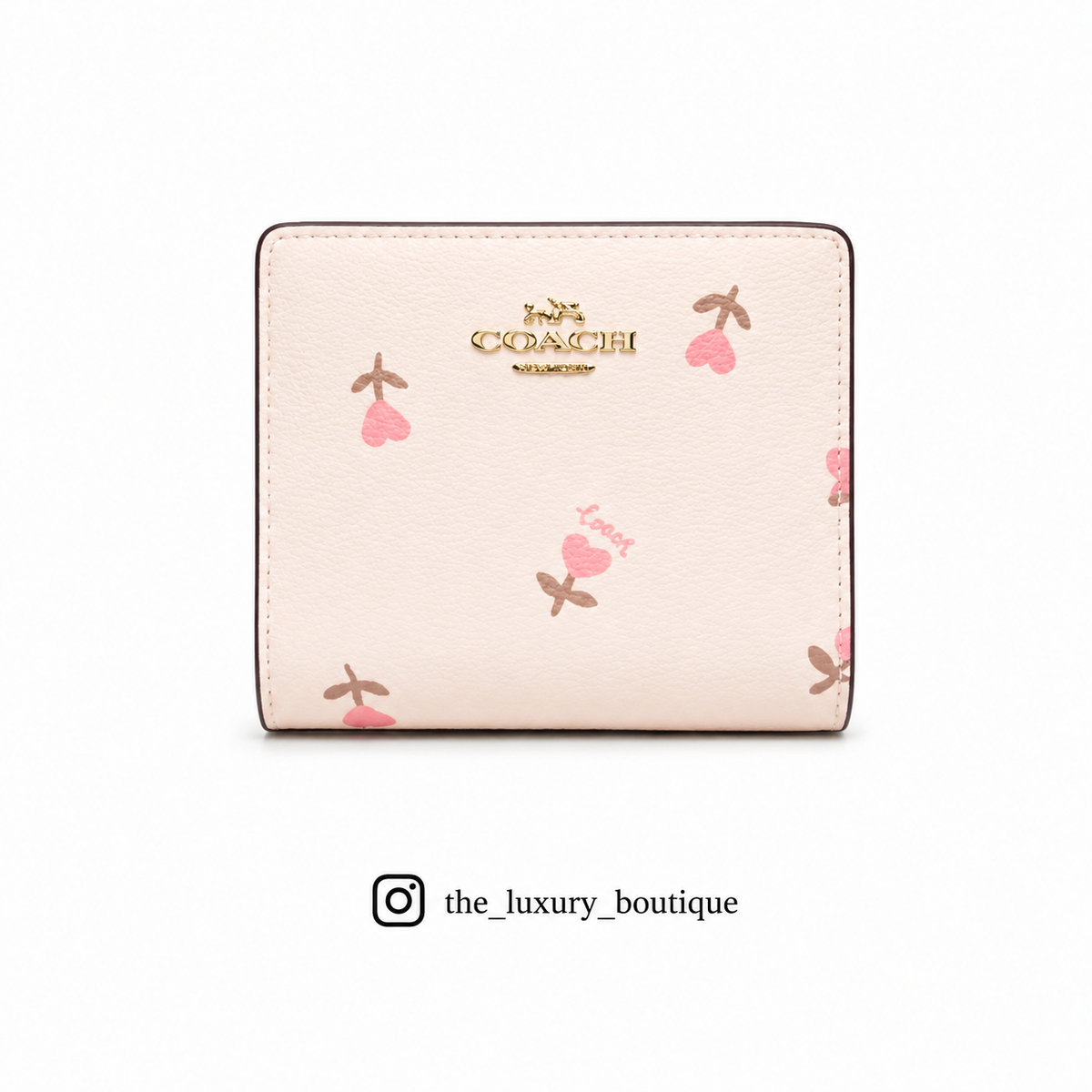 Snap Wallet In White with hearts