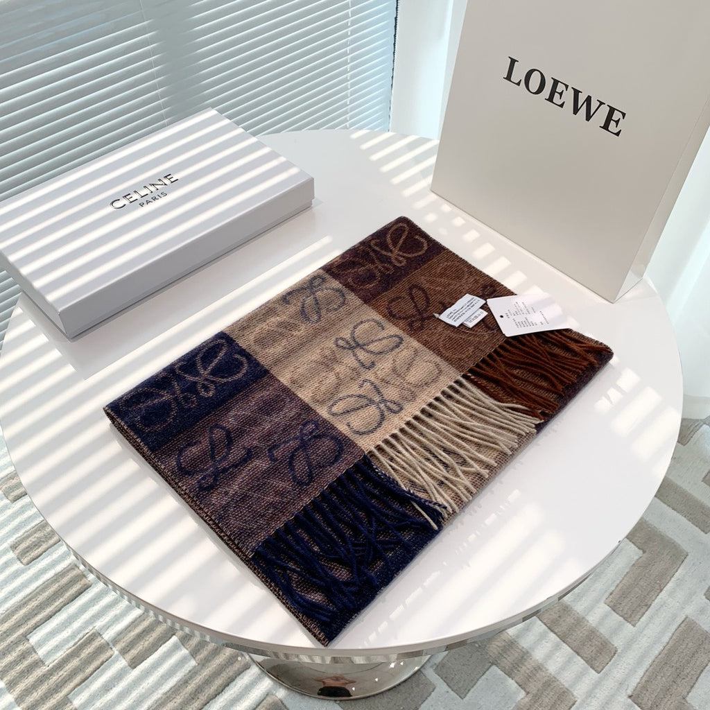 Loewe scarf