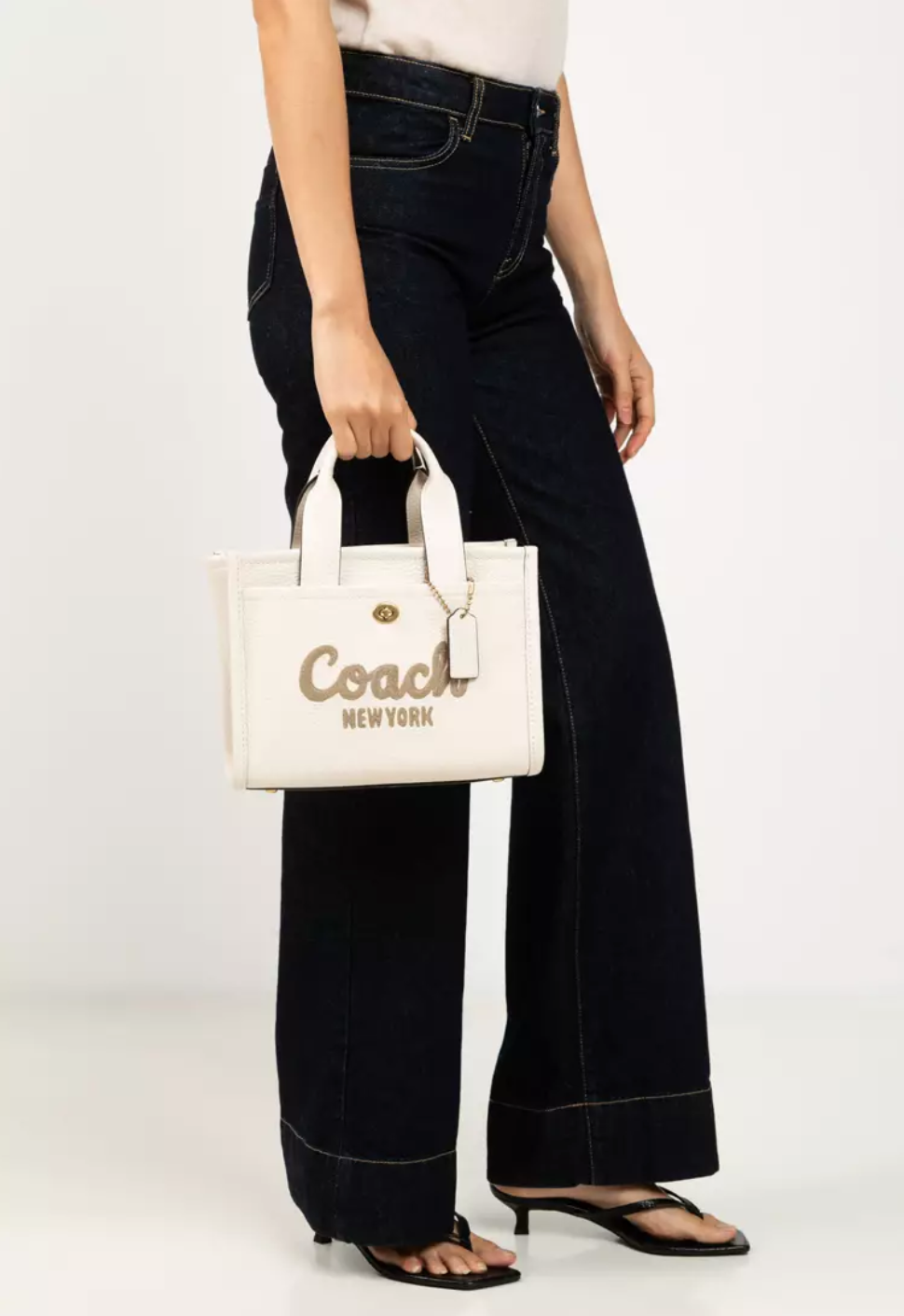 Coach Cargo Tote Bag 26 leather in white