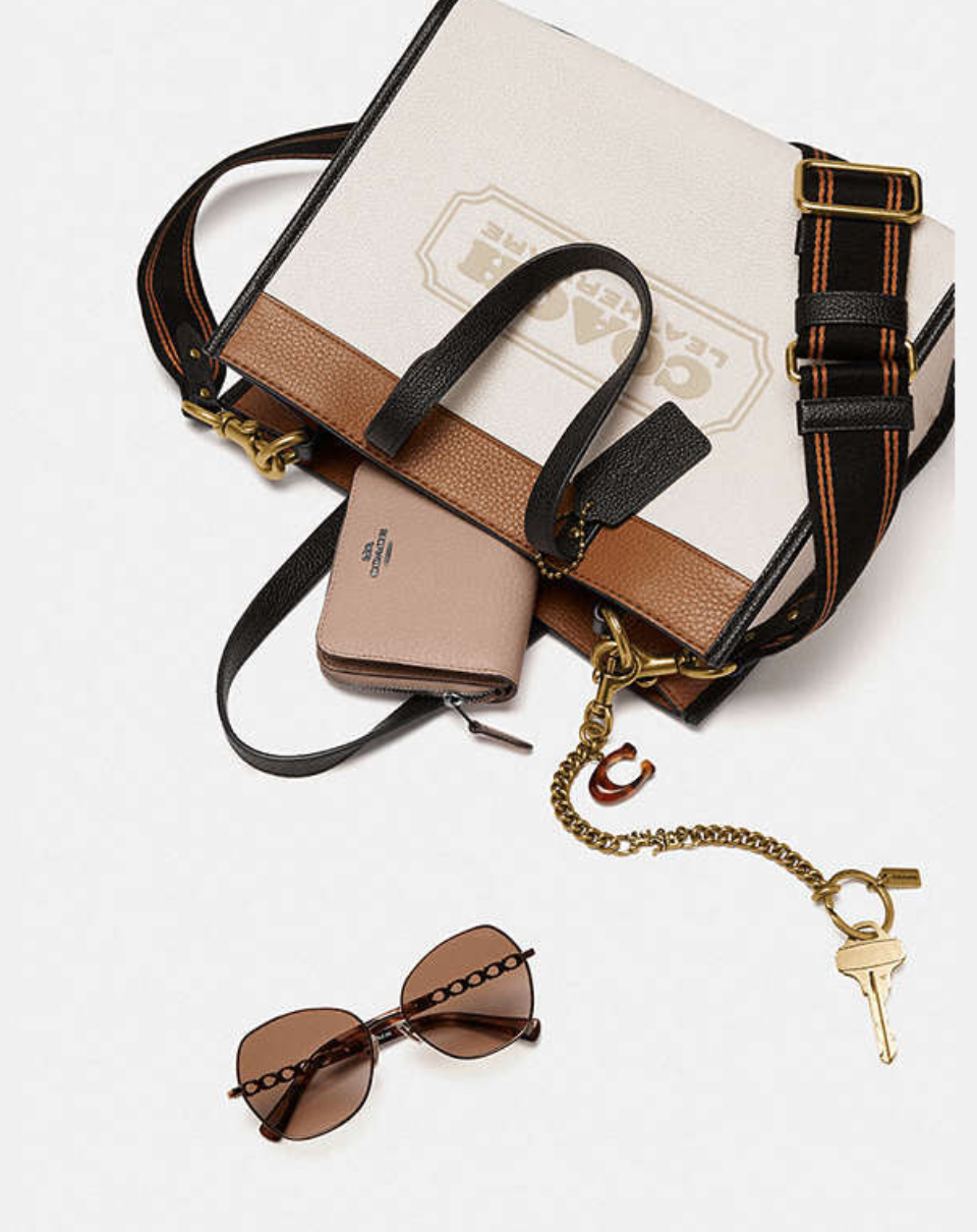Field Tote 30 In Colorblock With Coach Badge - Style 1