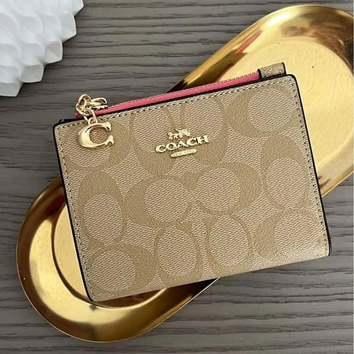 Coach Bifold Wallet – Khaki