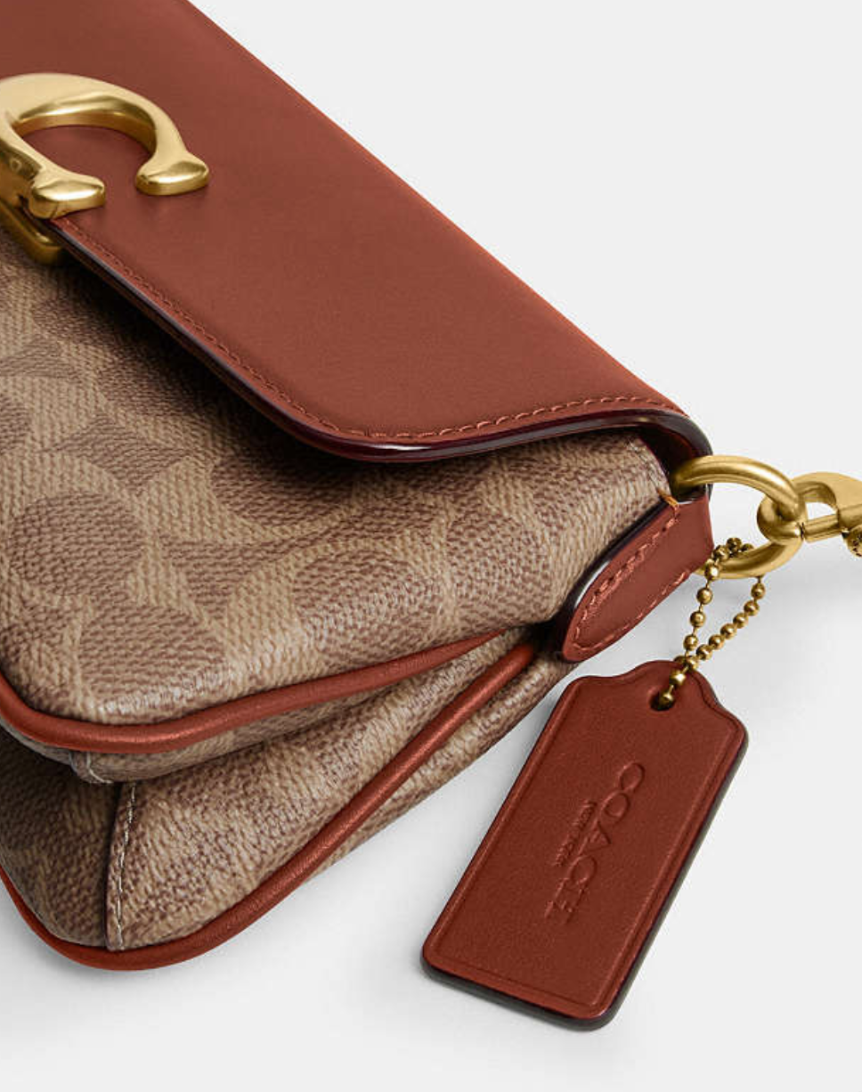 Coach Jet Shoulder Bag in signature canvas